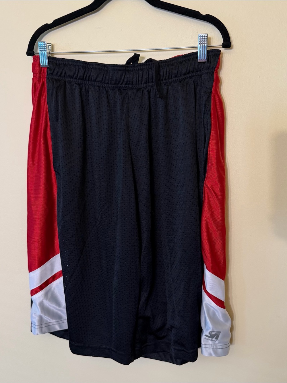 Basketball Shorts Mesh L Red Black White Athletic Workout Gym Pockets